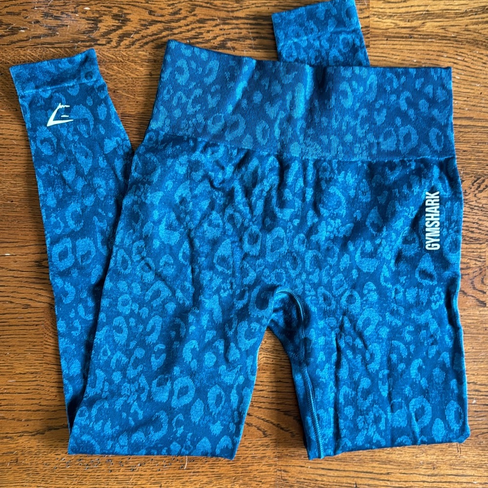 Gymshark Adapt Animal Leggings - Blue Leopard